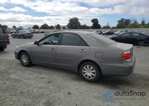 2005 Toyota Camry Le from USA, damaged, VIN 4T1BE32K35U581273